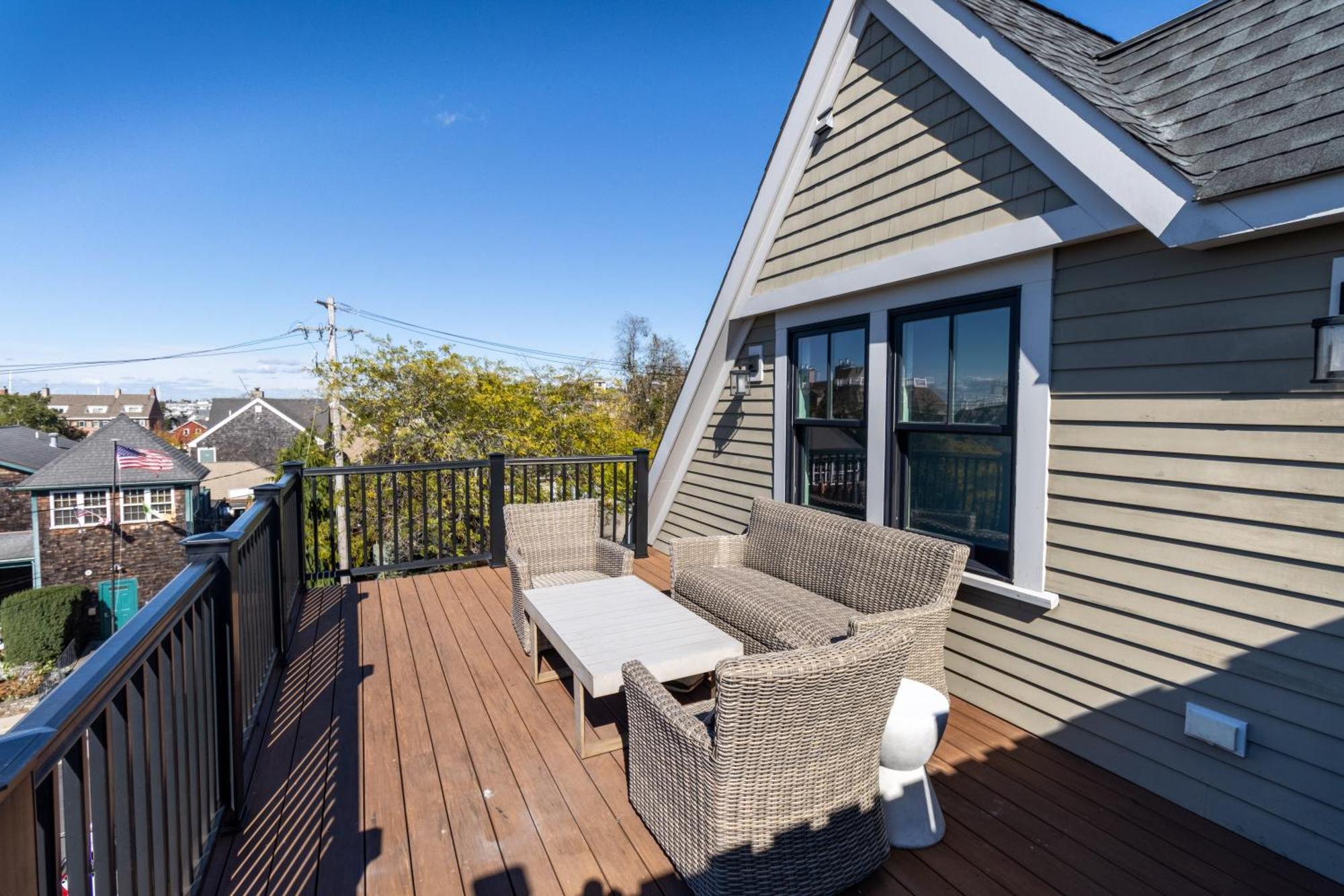 The Newport Lofts - 595 Thames Street Villa Екстериор снимка