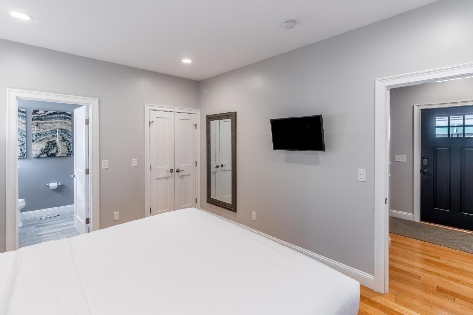 The Newport Lofts - 595 Thames Street Villa Екстериор снимка