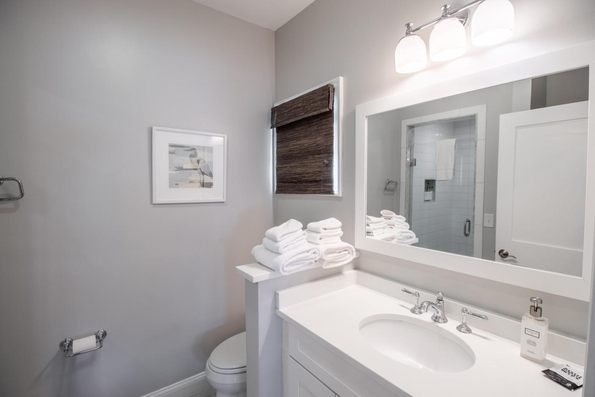 The Newport Lofts - 595 Thames Street Villa Екстериор снимка